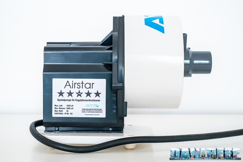 ATB Medium Size 25 - recensione dello schiumatoio da oltre 1300 l/h d'aria: la pompa askoll