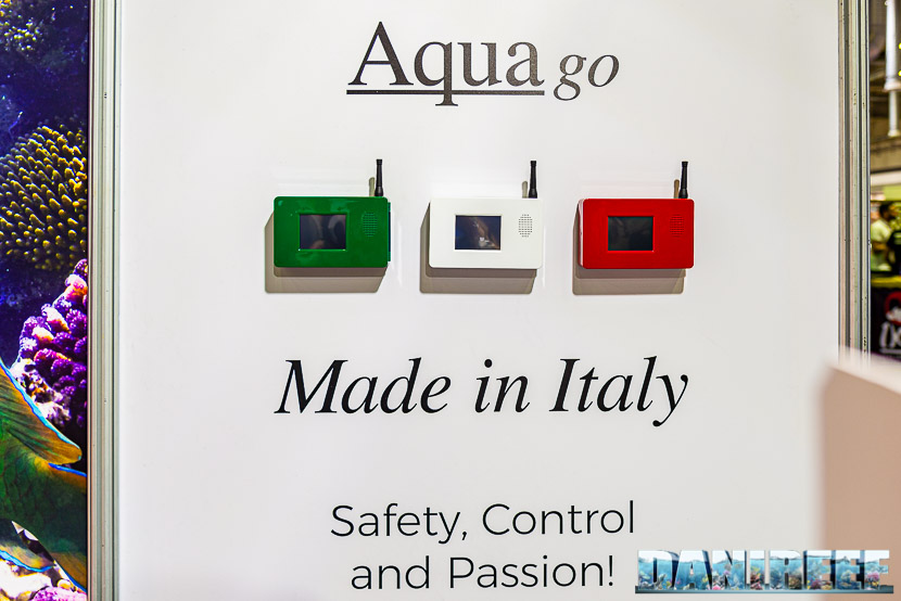 Aqua Go: il computer per acquari da 299 euro è finalmente realtà: display in varie colorazioni