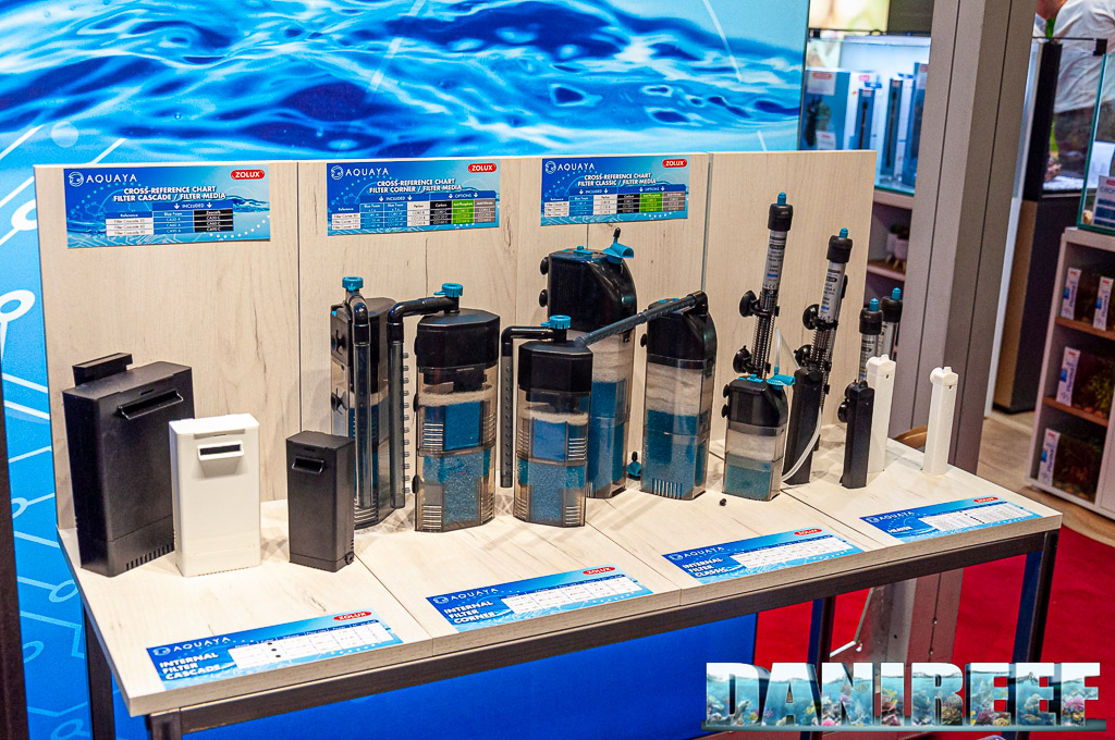 Filters and heaters of Aquaya in display