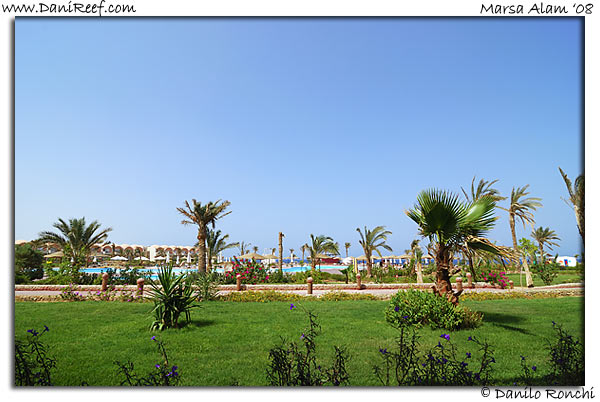Holiday Beach Resort