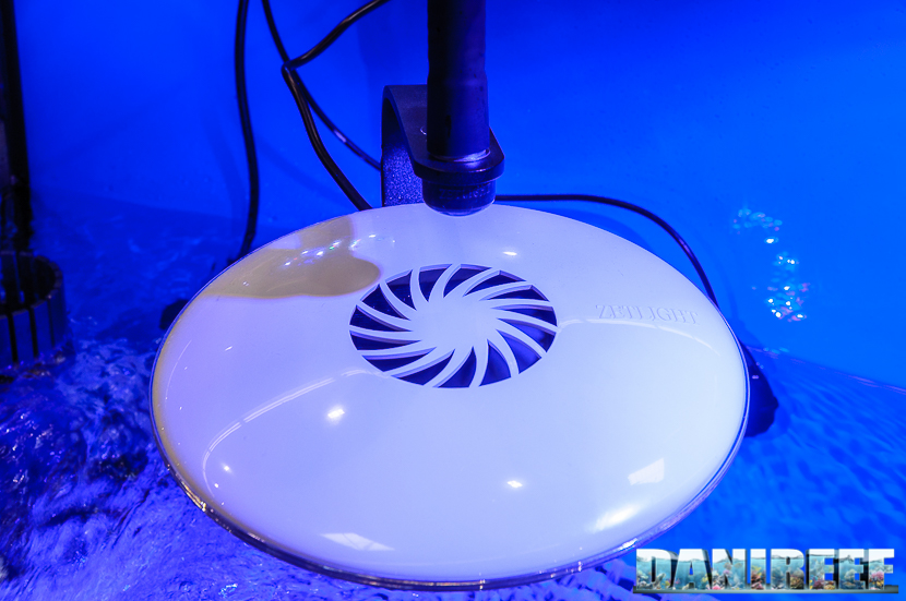 Zetlight UFO ZE-8000: presentazione