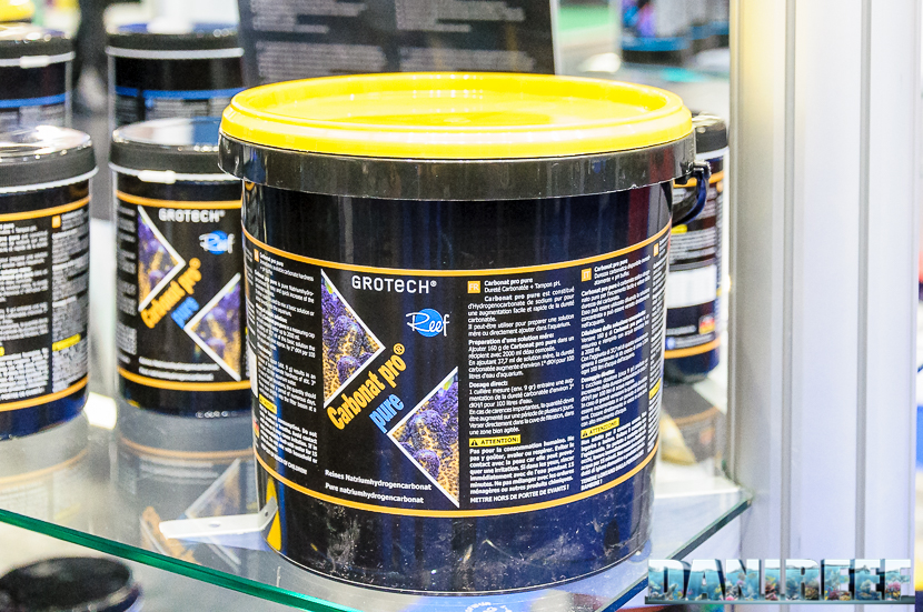 La confezione da 3 Kg del Carbonat Pro Pure di Grotech. 2016_05 Interzoo Norimberga grotech 1225