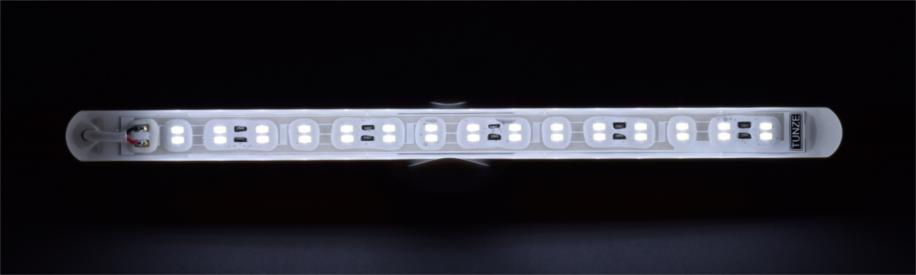 La Tunze Led Eco Chic Bianca accesa fuori dall'acqua.