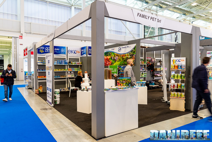 Lo stand Family Pet EuroAquarium allo Zoomark 2019 di Bologna