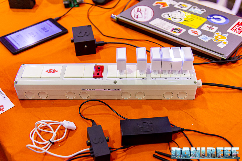 Saltwatercloud aggiorna il proprio computer per acquario diventando wireless