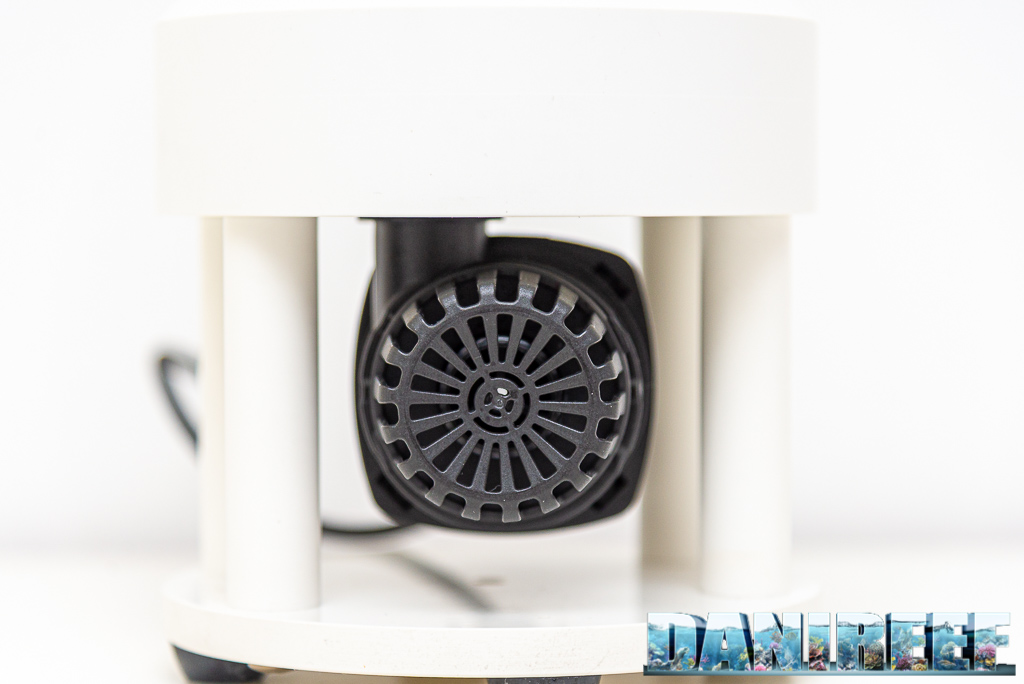 Letto Fluido UltraReef Uff-003 a tracimazione con pompa regolabile in anteprima