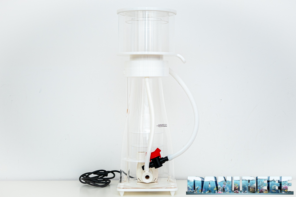 The new Hydor E-SK1000 DC skimmer with timer in world premiere