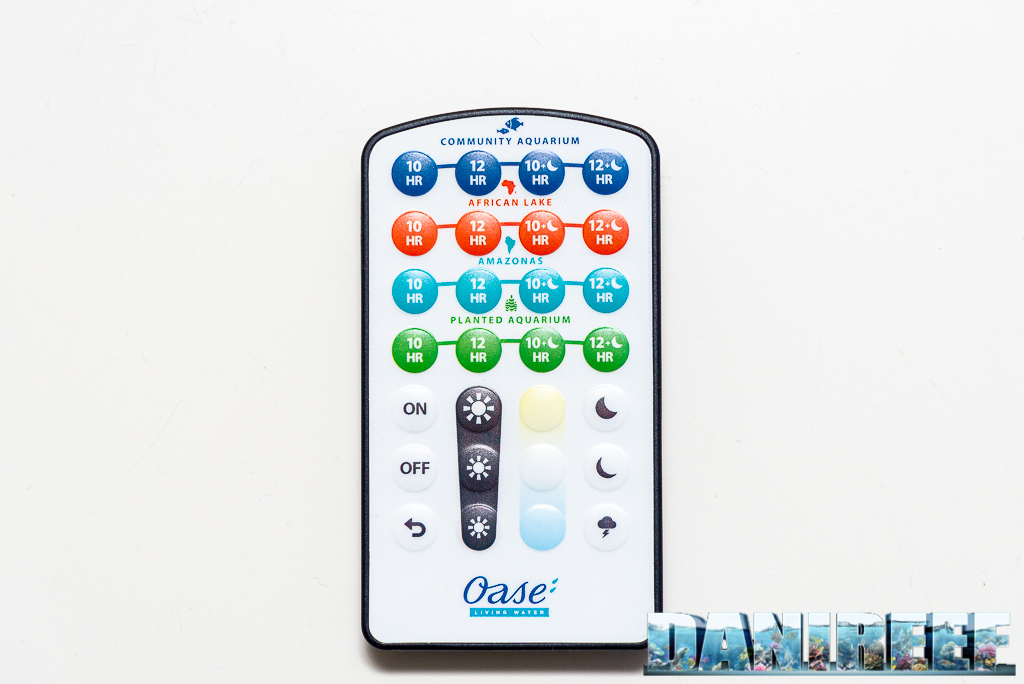 Le barre a LED Oase Highline Premium LED 65 testate nel DaniReef LAB