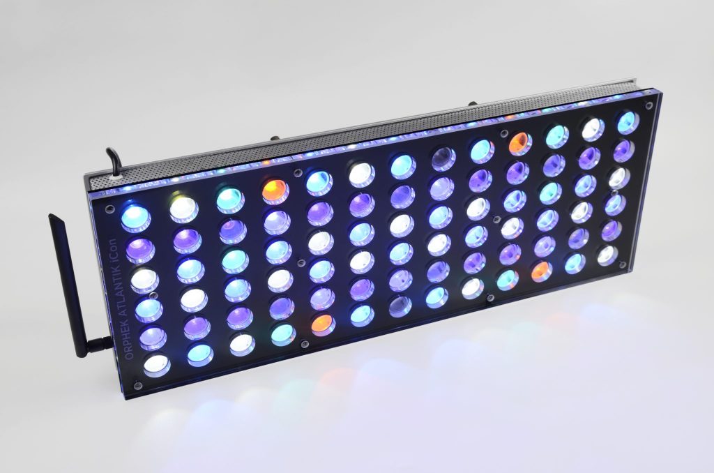 Orphek Atlantik iCon: la nuova plafoniera intelligentemente connessa