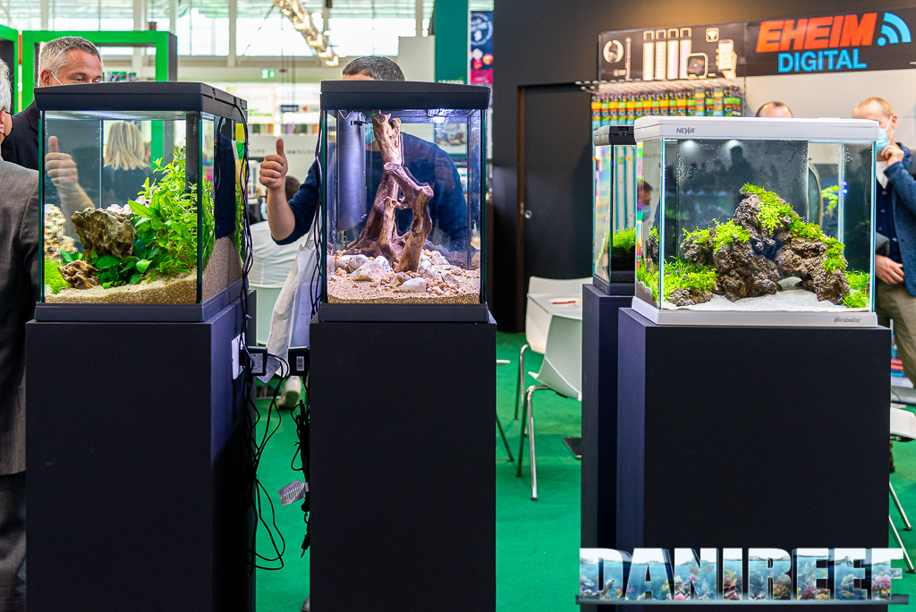 I nuovi acquari mirabello, novità 2021, presso lo stand Newa a Zoomark 2021