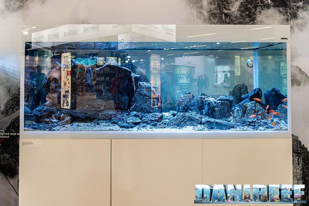 Aquascape di Michal Adamek allo stand AquaEl Interzoo 2022