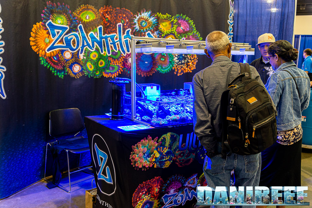 Lo stand UltraCorals - Zoanthids.com al Macna 2022