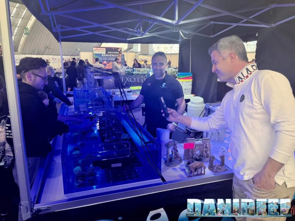 Matt Reefer e Daniel Baiocco allo stand di H2O Acquari