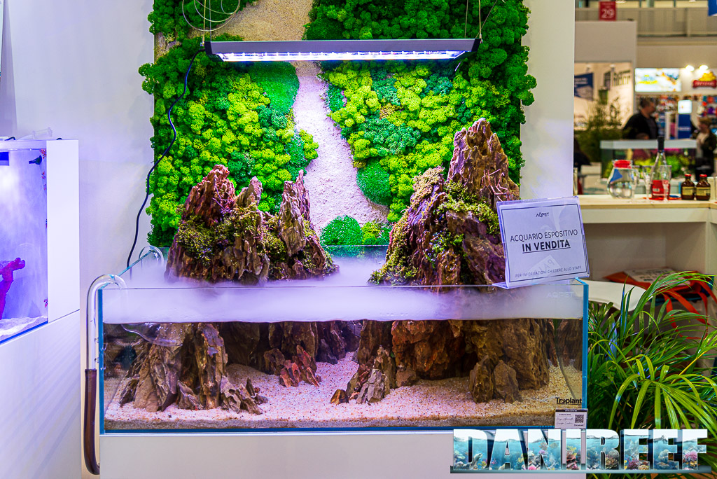 Le creazioni di Diego Marinelli e Giuseppe Landieri presso lo stand Funhobby Italia a Zoomark 2023