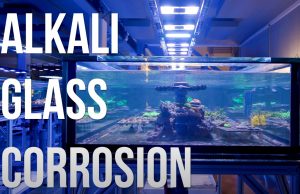Corrosione alcalina del vetro: vetri sempre appannati o opachi