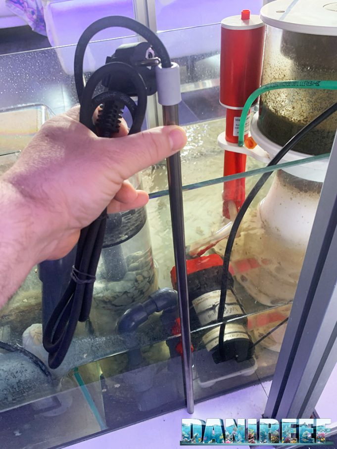 Heto Riscaldatore Per Laghetto Galleggiante E Sommergibile Da 300 Watt, Riscalda