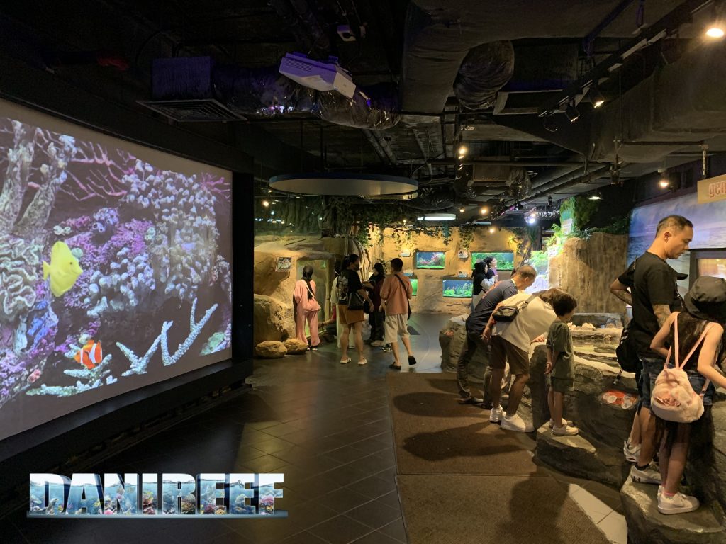 ingresso acquario Kuala Lumpur aquaria klcc