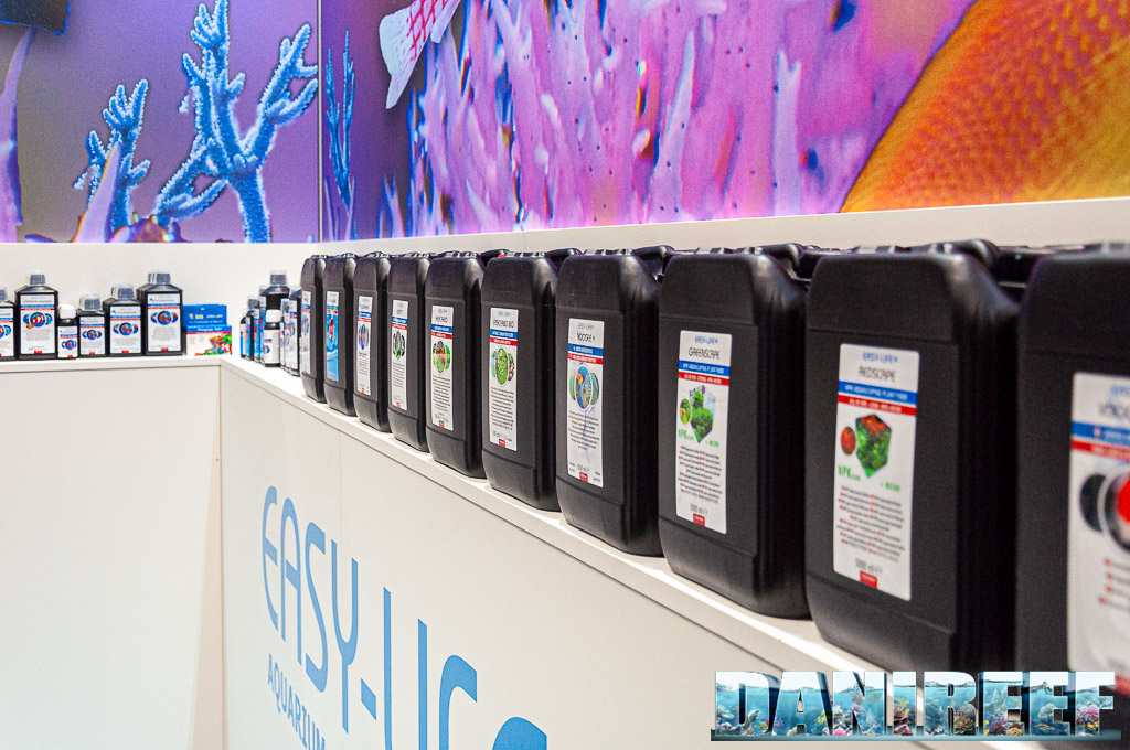 Il formato da 5000ml nelle confezioni di colore nero tipiche di Easy-Life Il formato da 5000ml nelle confezioni di colore nero tipiche di Easy-Life