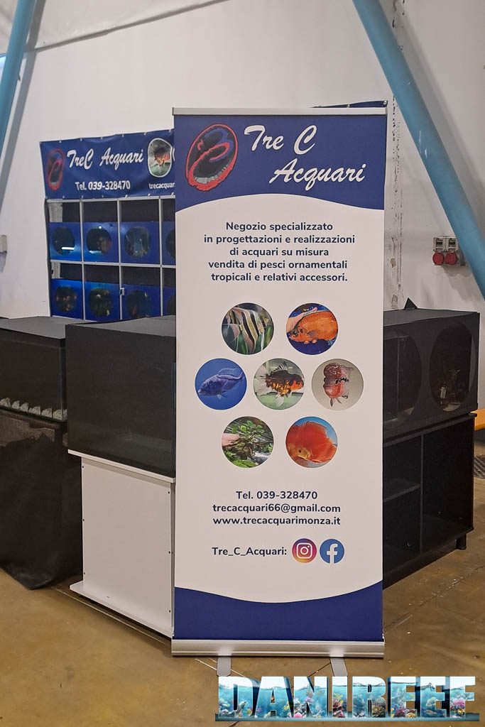 Oggi vi presentiamo lo stand di Tre C Acquari che trovavate nella fiera Acquaria Italia che si è tenuta il 26 e il 27 aprile