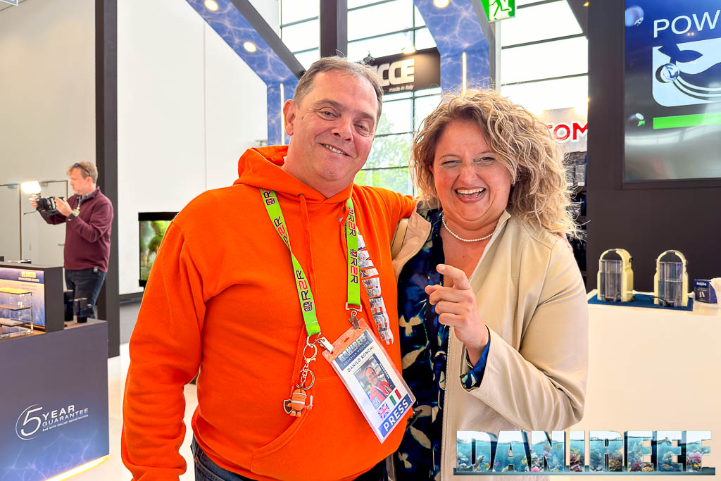 DaniReef con Rosa Nastri di SHG a Interzoo 2026