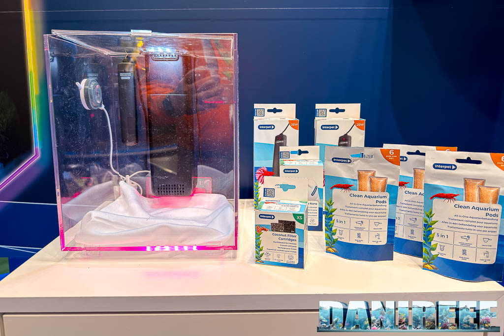 Edge Glow Interpet nello stand Sera a Interzoo 2026