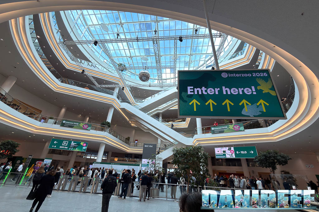 Atrio dell'ingresso della fiera Interzoo 2026 a Norimberga