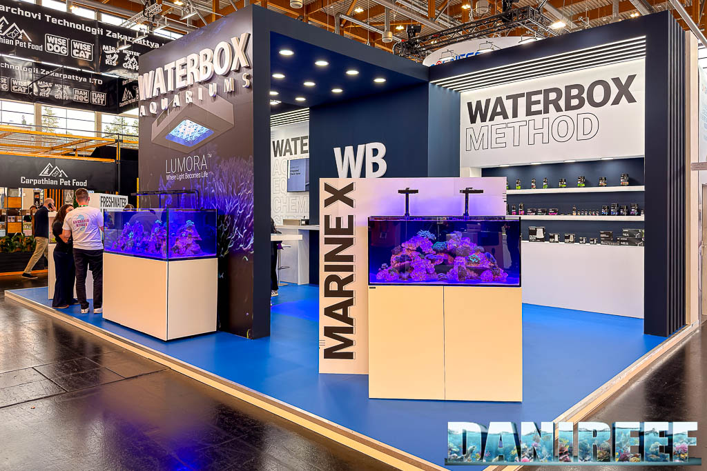 Stand Waterbox a Interzoo 2026 con acquario d'acqua dolce