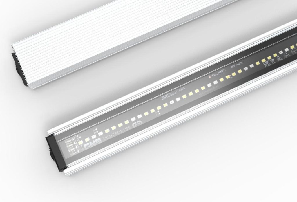 Lato inferiore di una barra LED GNC con la fila di LED blu, bianchi e rossi